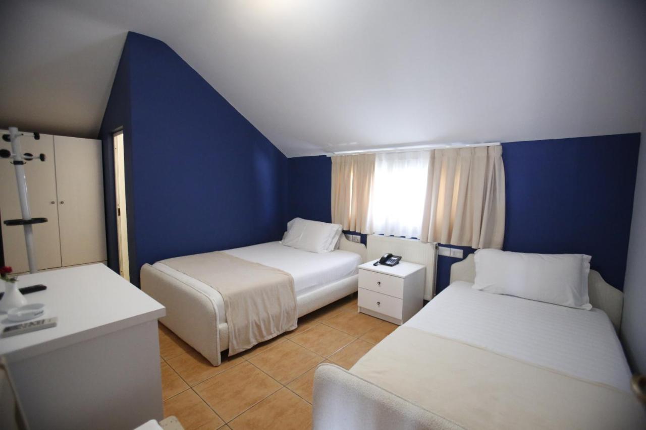Hotel Akropoli Tirana Exterior photo